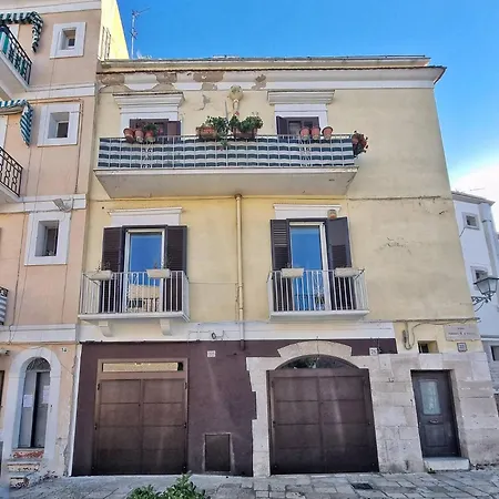 Apartament New Opening! - Laus Castello Svevo Design 1 *